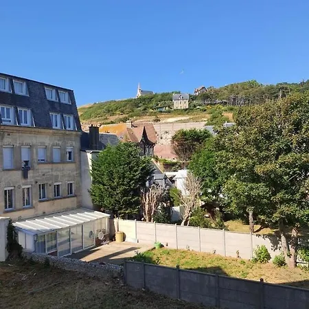 Le Meuble D 'alex Apartment Etretat