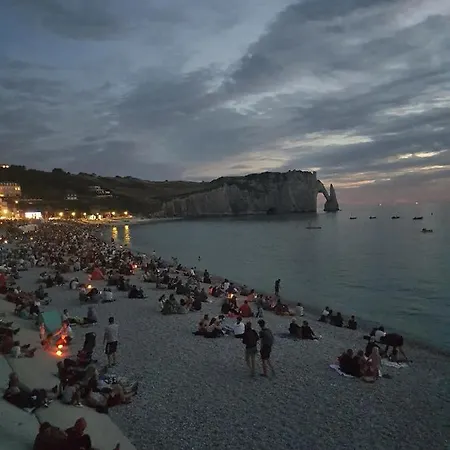 Le Meuble D 'alex 아파트 *